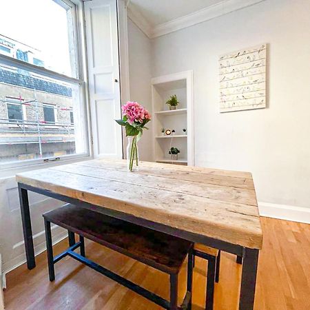 Rose Street'S Hidden Treasure- 2Bed Newly Refurbished Apt Edinburgh Ngoại thất bức ảnh